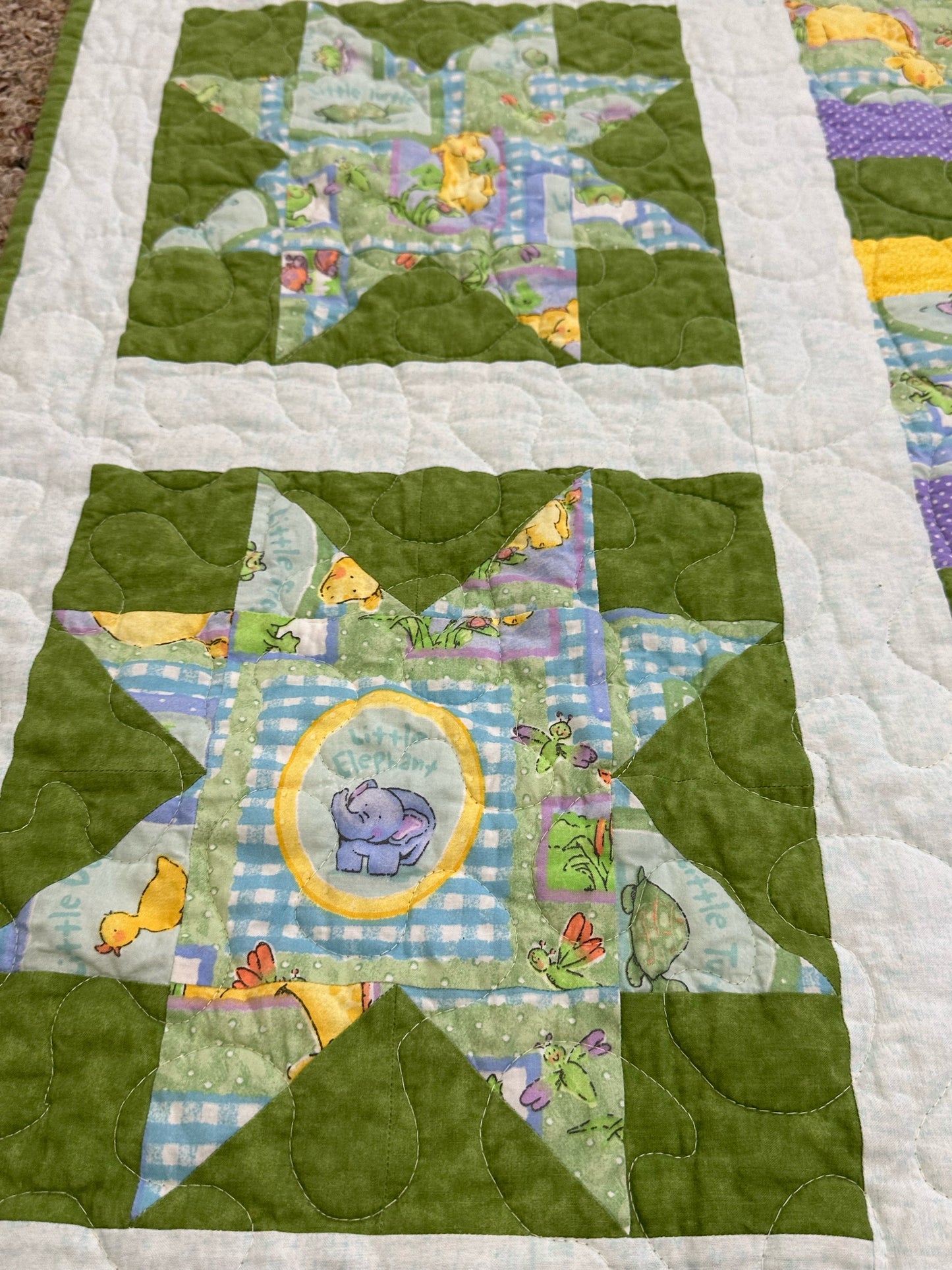 Mama's Quilt Shop- 3 stars
