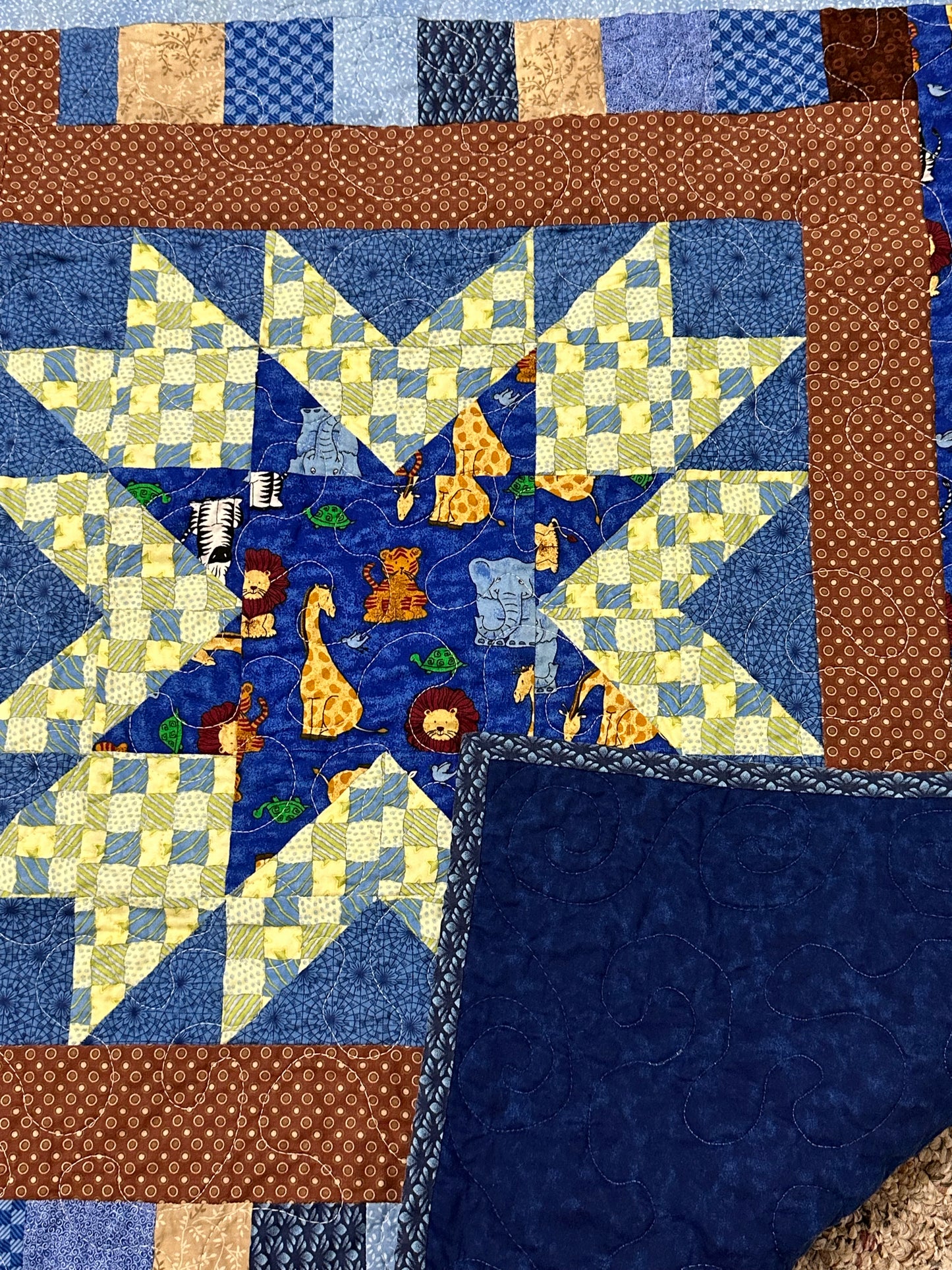 Mama's Quilt Shop- Animals baby blanket