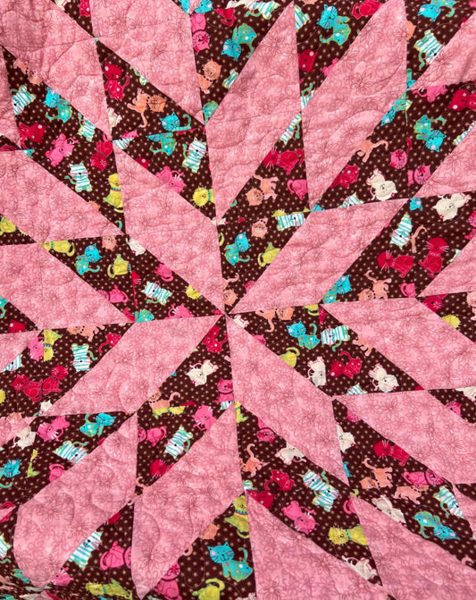 Mama's Quilt Shop-cats