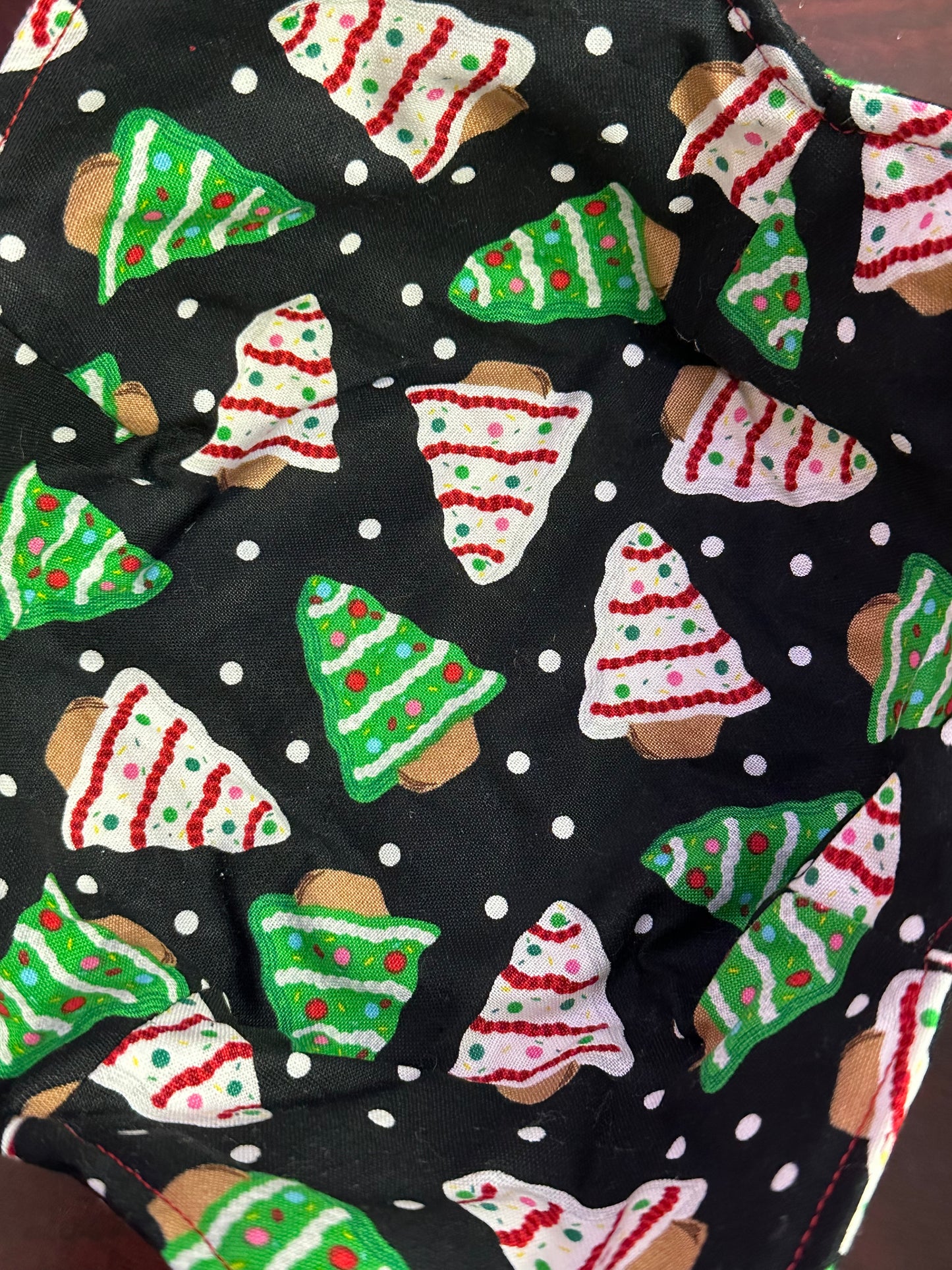 Mama's Quilt Shop-Christmas bowl koozie