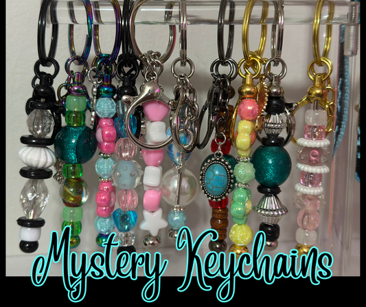 Mama's Quilt Shop-mystery Keychains